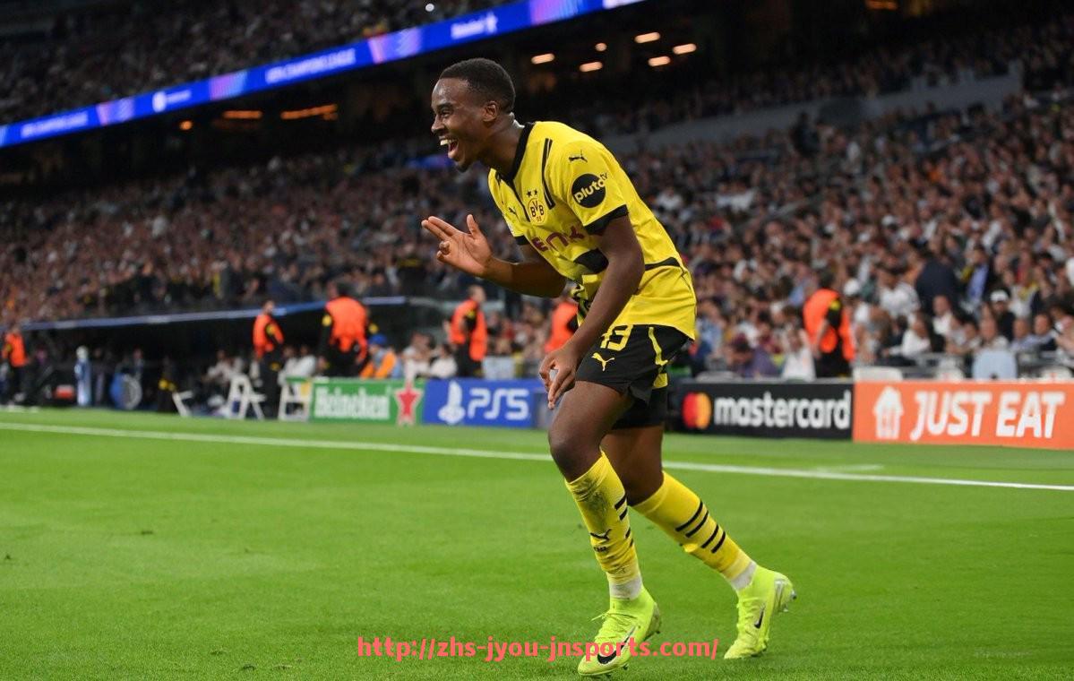 jiuyou九游娱乐-法甲球队防守策略调整及赛季中期总结