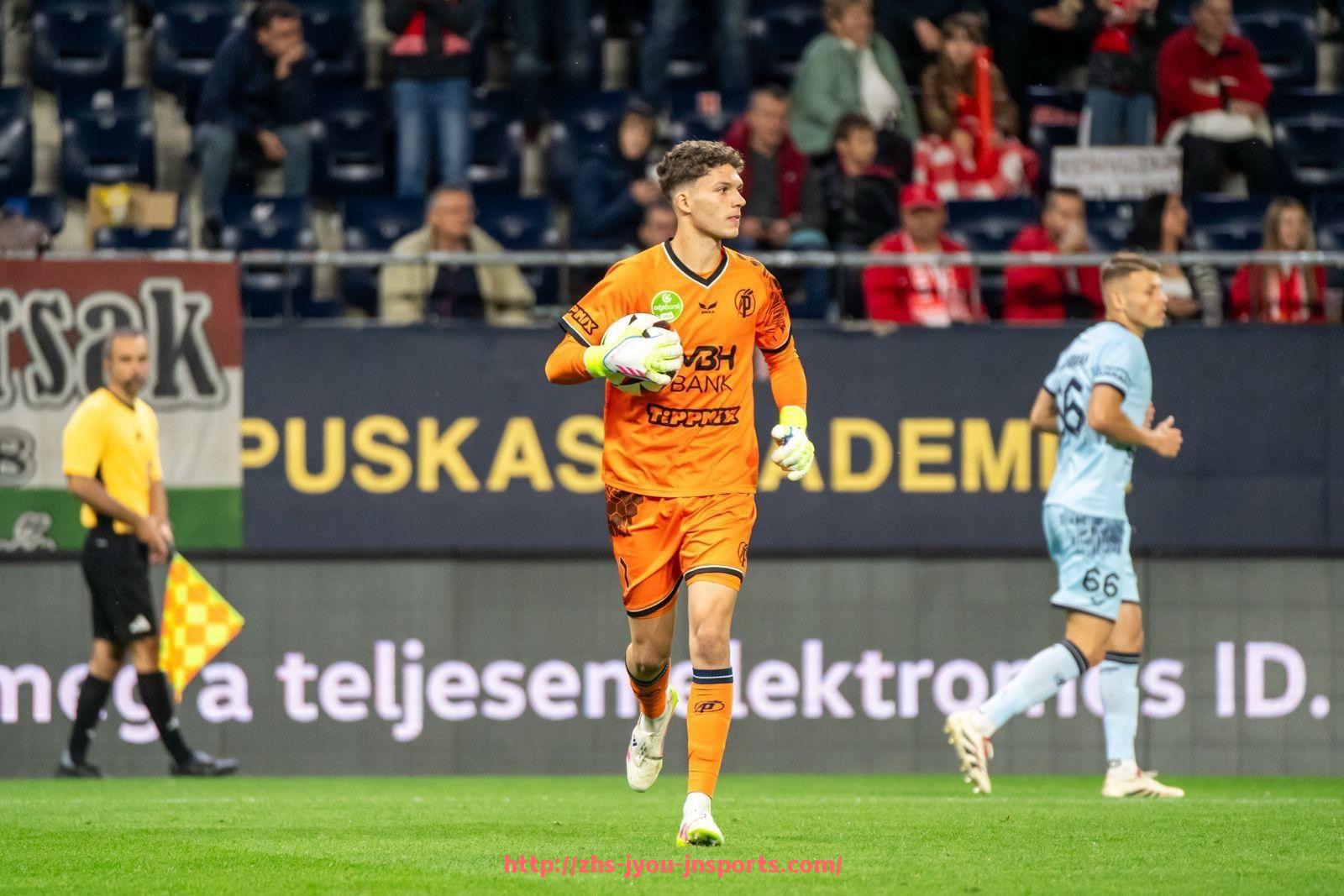 jiuyou九游娱乐-世俱杯实时追踪系统及比赛数据监控